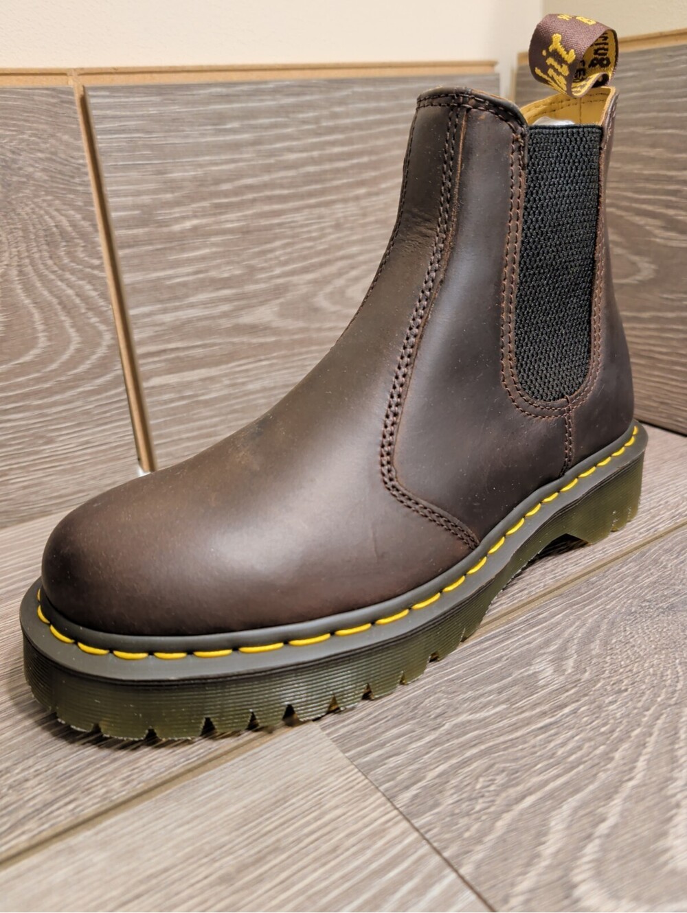 NEW Dr. Martens 2976 Bex Chelsea Boots Dark Brown Crazy Horse Leather Size M8/W9